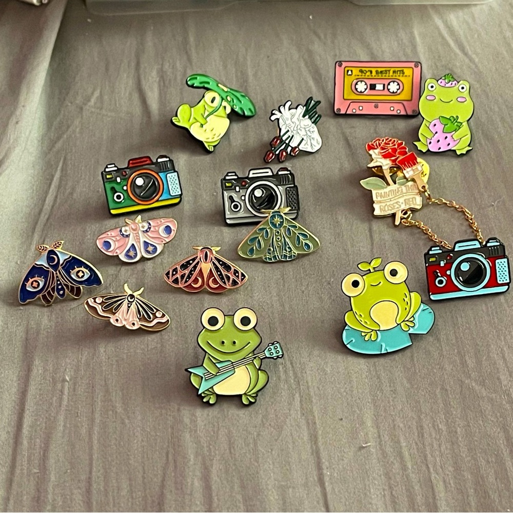 Enamel pins